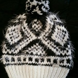 Steve Madden beanie